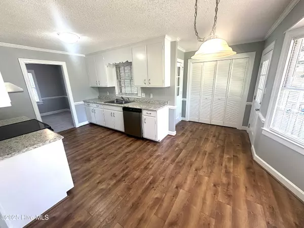 Wilson, NC 27896,1422 Forest Hills RD NW