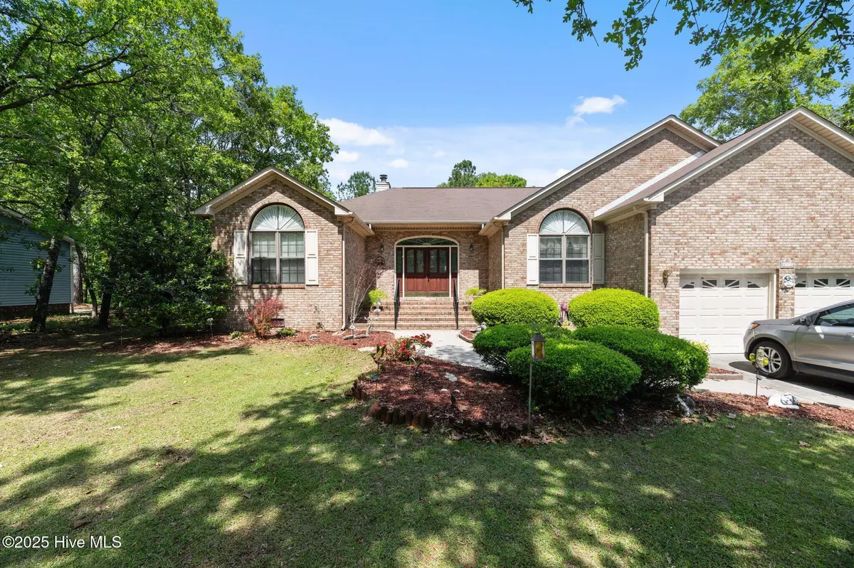 New Bern, NC 28560,6312 Albatross DR