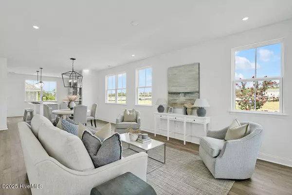 Wilmington, NC 28412,332 Longhill DR