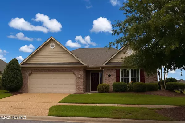207 N Palm DR, Winnabow, NC 28479