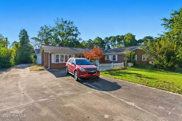 Wilmington, NC 28409,439 Kelly RD