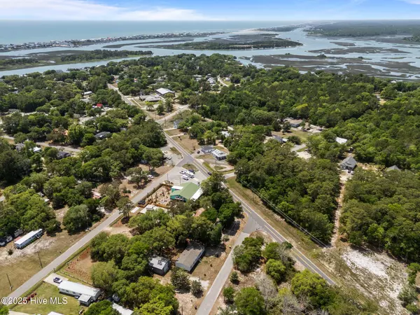 583 Hanover ST SE, Bolivia, NC 28422