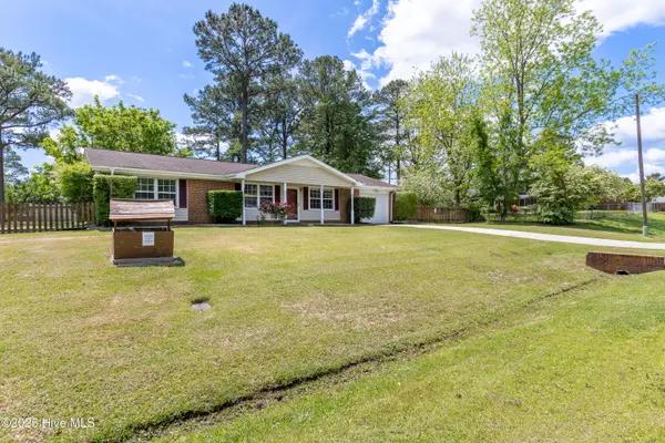 Jacksonville, NC 28540,96 Vandergrift DR