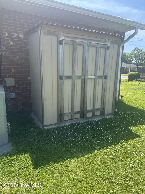 Lumberton, NC 28358,511 Norwood AVE