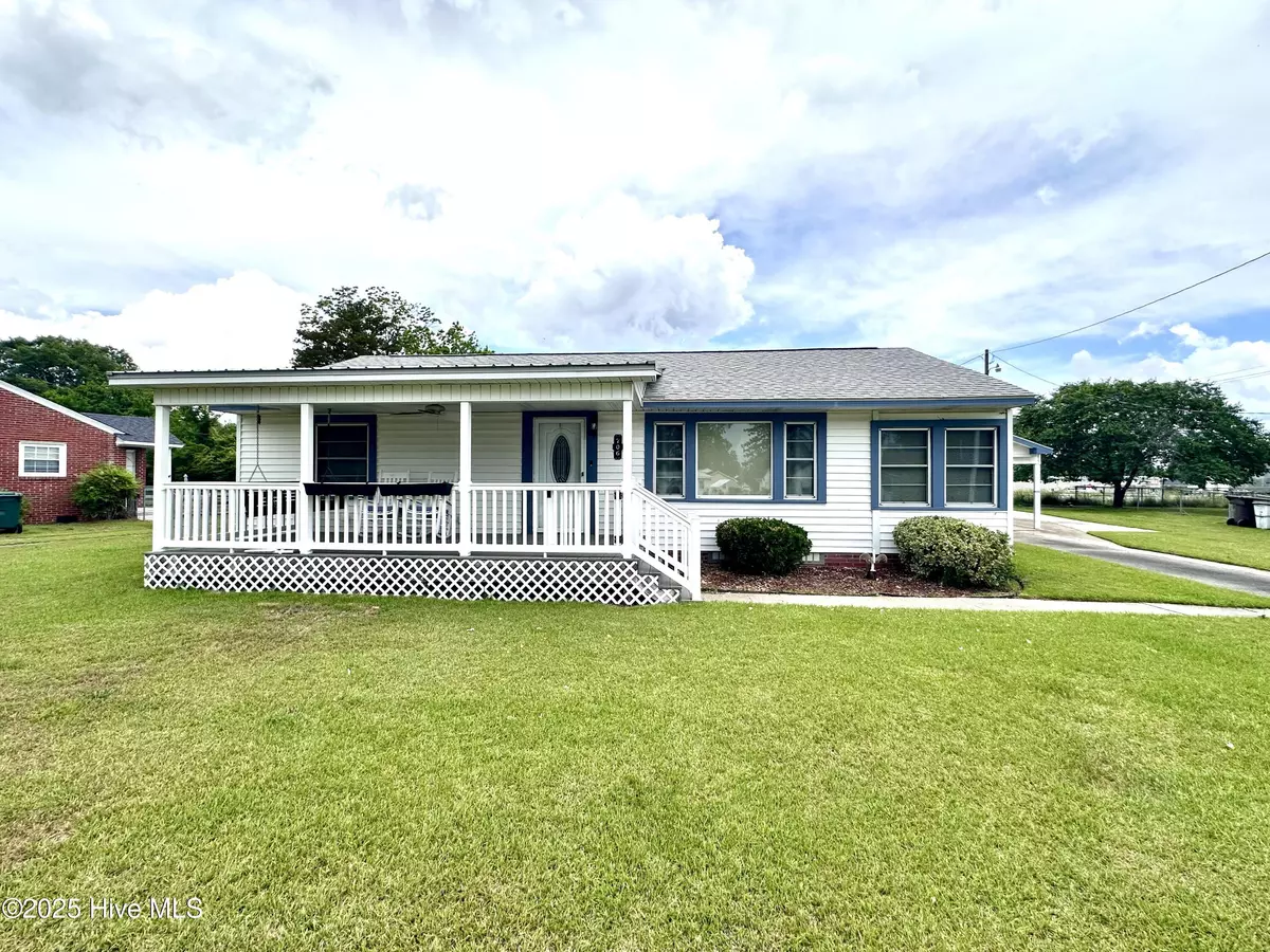 Tarboro, NC 27886,706 E Country Club DR