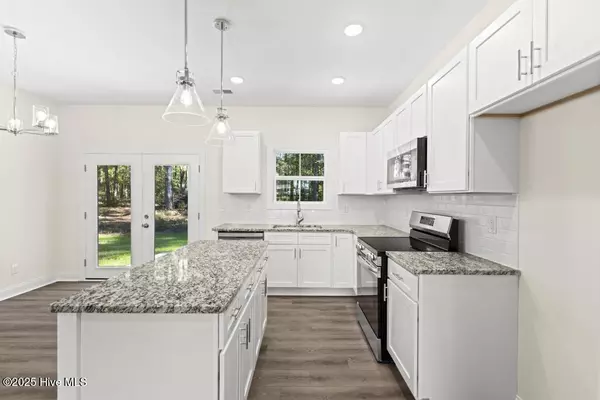 Burgaw, NC 28425,107 Plum CT