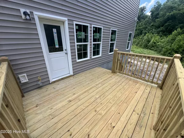 Beulaville, NC 28518,137 Dallas DR