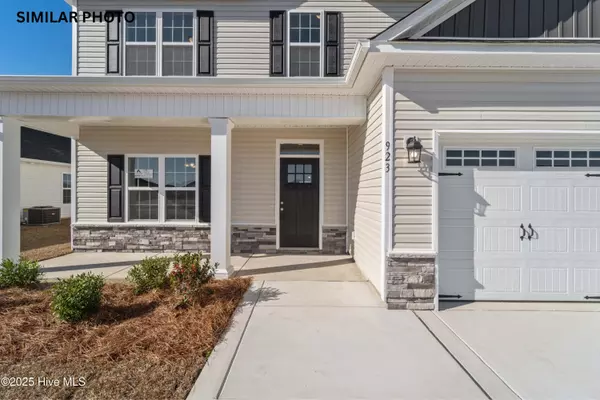 Jacksonville, NC 28546,102 Sanctuary ST