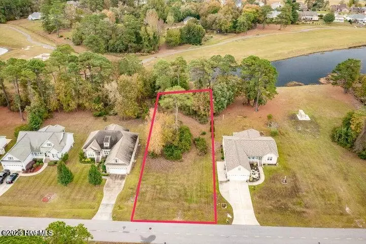 2031 Caracara DR, New Bern, NC 28560