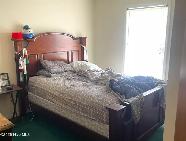 Cove City, NC 28523,1515 Up Creek RD