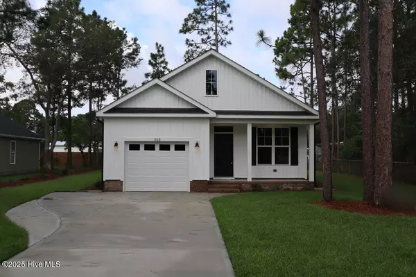 Southport, NC 28461,253 Sycamore RD