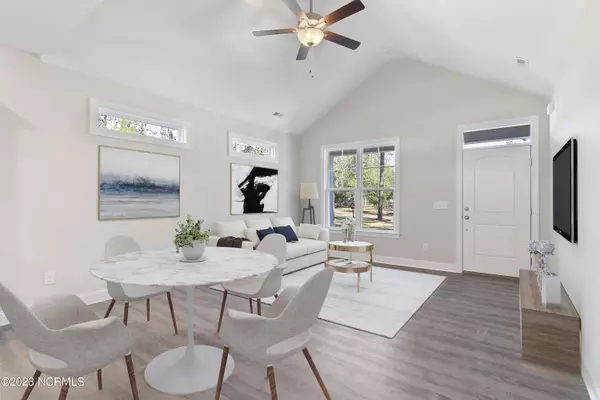 Southport, NC 28461,253 Sycamore RD