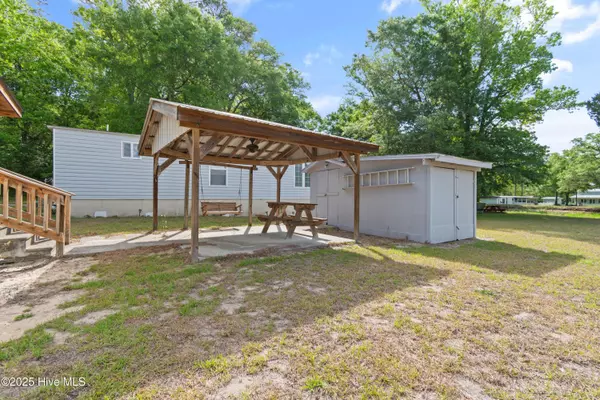 Ocean Isle Beach, NC 28469,6894 10th ST SW