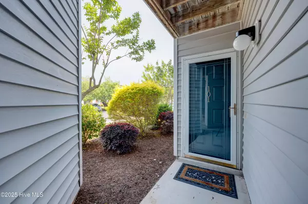 Wilmington, NC 28412,4112 Breezewood DR #Apt 101