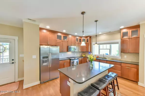 Carrboro, NC 27510,457 S Greensboro ST