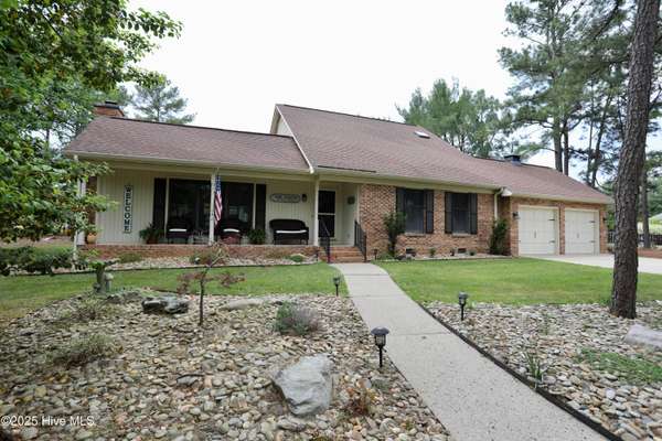 17 Cardinal DR,  Foxfire Village,  NC 27281