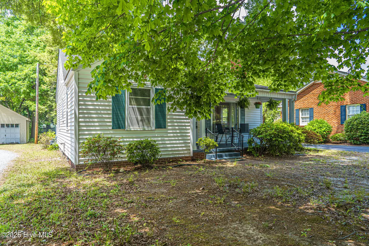 Laurinburg, NC 28352,513 Atkinson ST