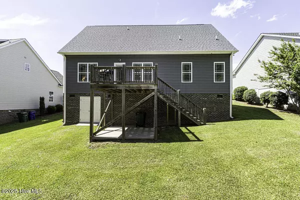 Nashville, NC 27856,870 Live Oak LN