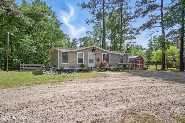 1130 Tulls Creek RD, Moyock, NC 27958