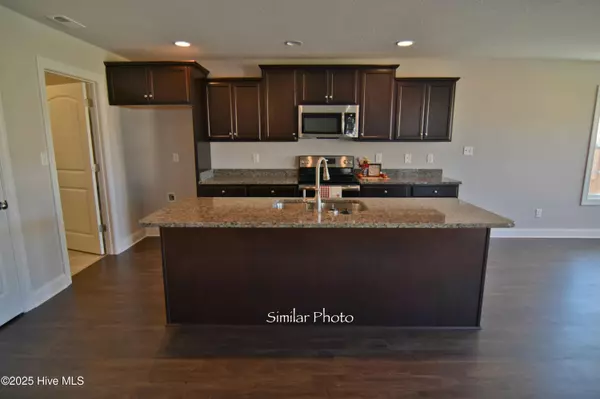 Jacksonville, NC 28546,746 Regiment RD