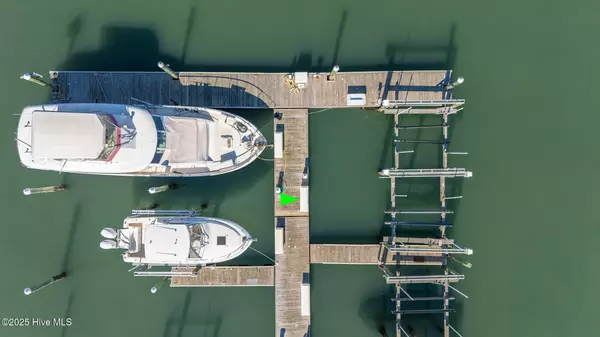 Beaufort, NC 28516,108 Old Causeway RD #55