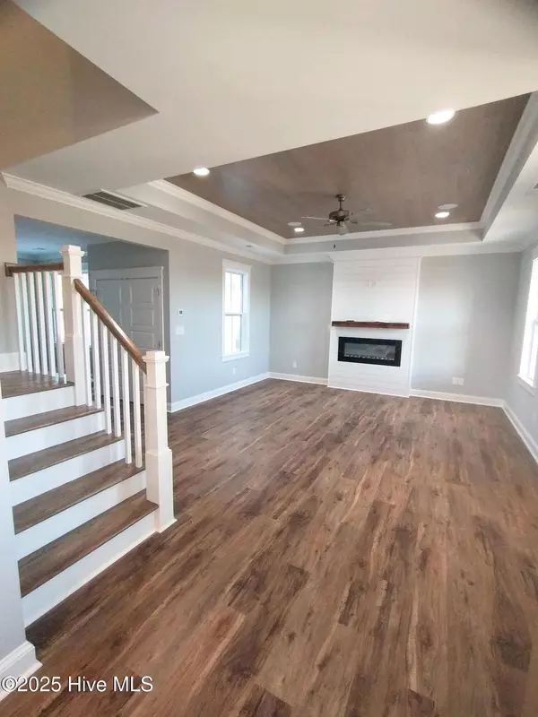 Washington, NC 27889,195 Crown Dr. DR