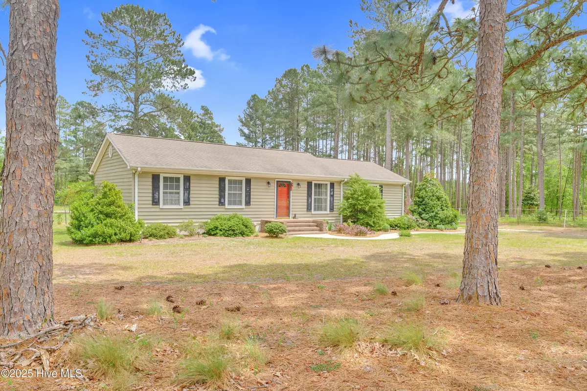 Laurel Hill, NC 28351,198 Coles Store RD