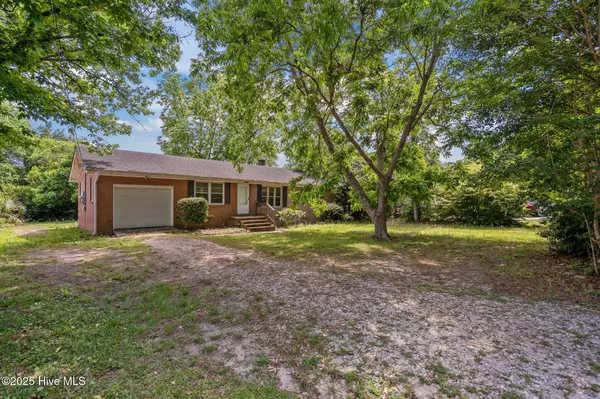 Wilmington, NC 28412,107 Sunnyvale DR