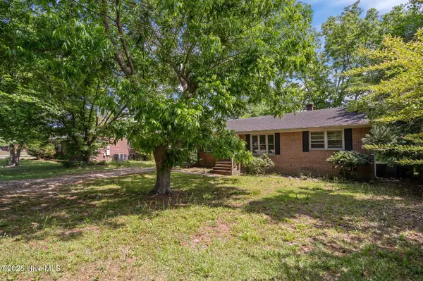 Wilmington, NC 28412,107 Sunnyvale DR