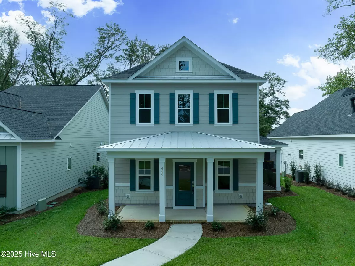 Castle Hayne, NC 28429,644 Chair RD