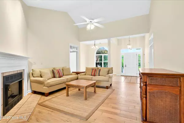 Ocean Isle Beach, NC 28469,154 Windsor CIR SW