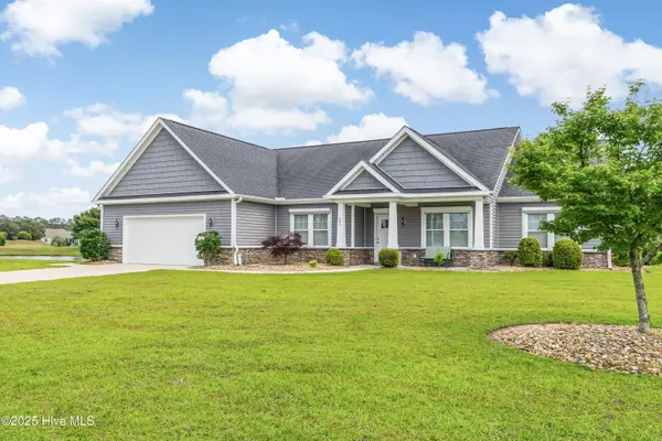 691 Marbella CT NW, Calabash, NC 28467