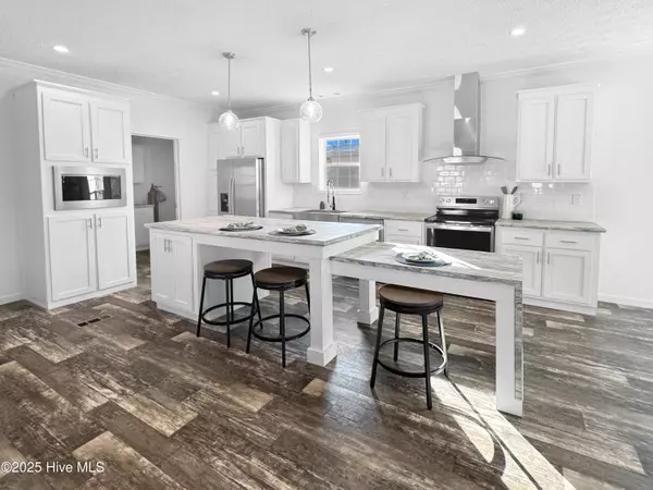 Castle Hayne, NC 28429,1009 Pine Ridge CT