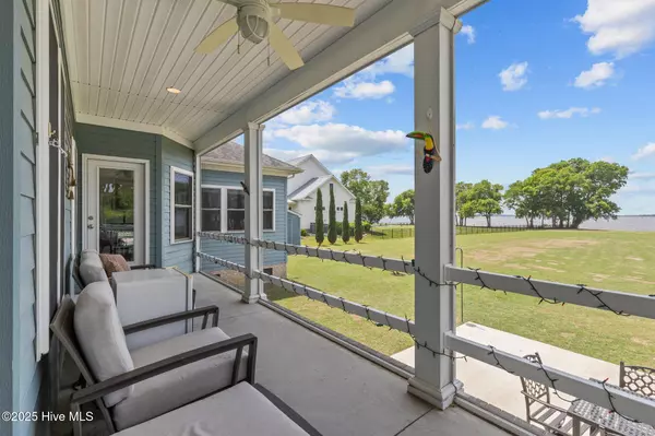 Knotts Island, NC 27950,102 East Point Estates CT