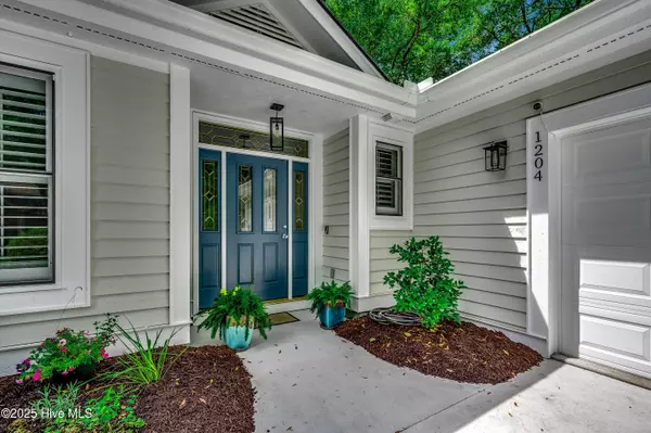 North Myrtle Beach, SC 29582,1204 Pine Valley RD