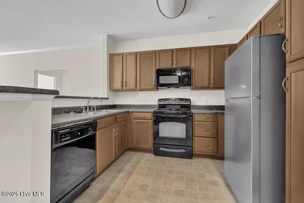 Wilmington, NC 28412,2828 Bloomfield LN #Unit 307