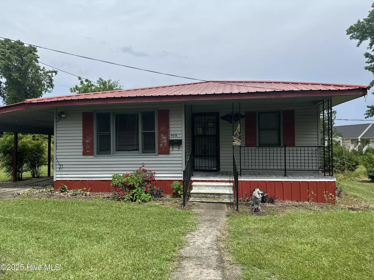 Belhaven, NC 27810,958 W Pantego ST