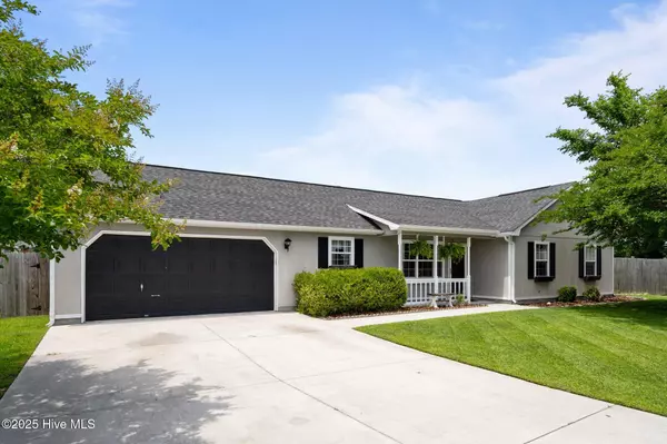 Hubert, NC 28539,302 Mertz CT
