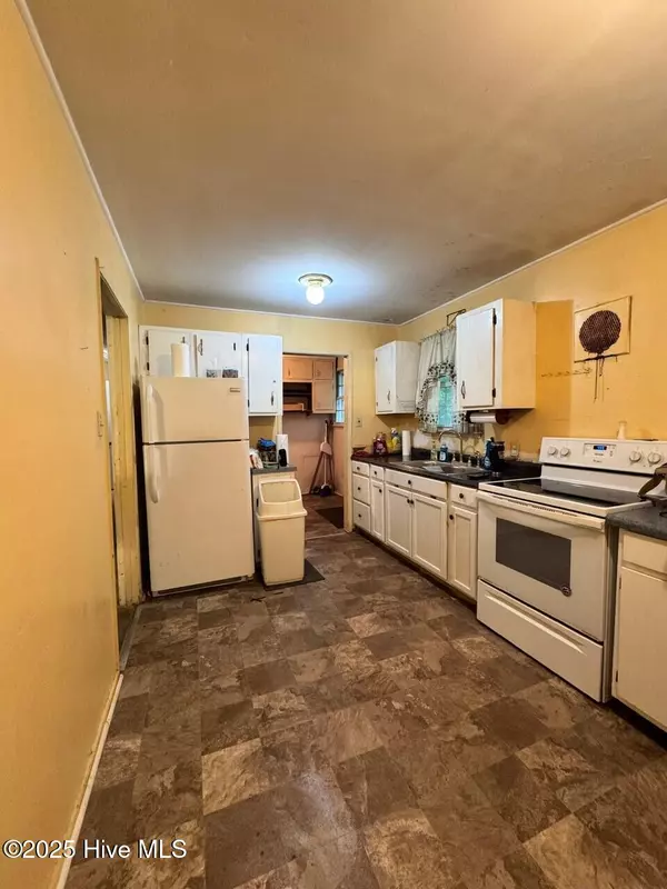 Grifton, NC 28530,6748 Pitt ST