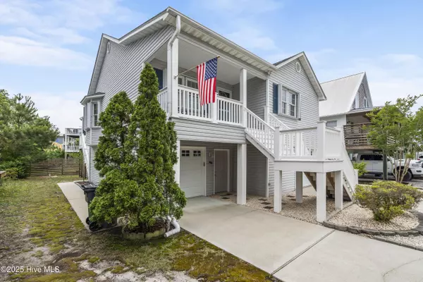 Carolina Beach, NC 28428,305 Carolina Sands DR