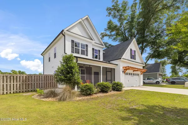 Rocky Point, NC 28457,113 Darel ST