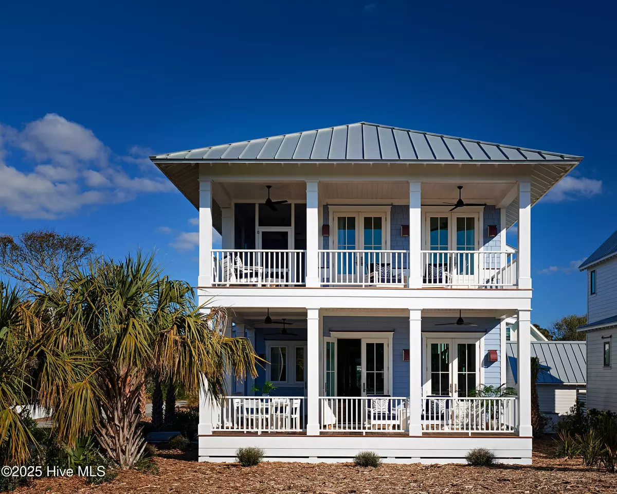 Bald Head Island, NC 28461,801 Federal RD