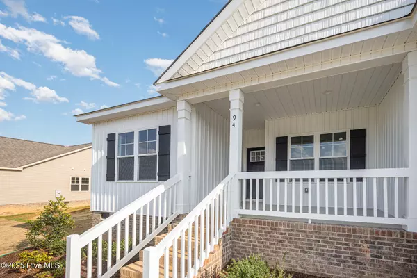 Selma, NC 27576,94 Royal AVE