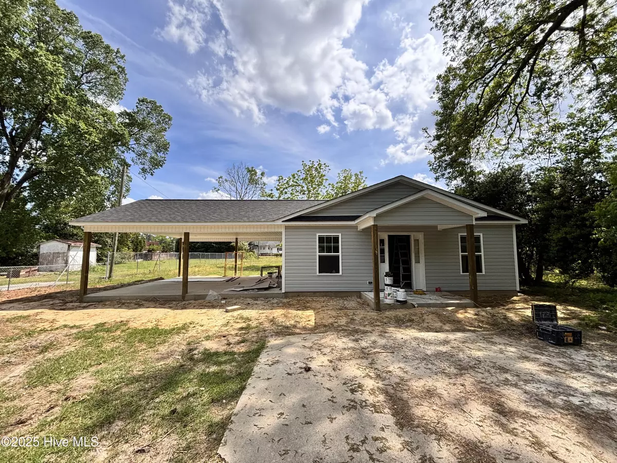 Clinton, NC 28328,529 Fayetteville ST
