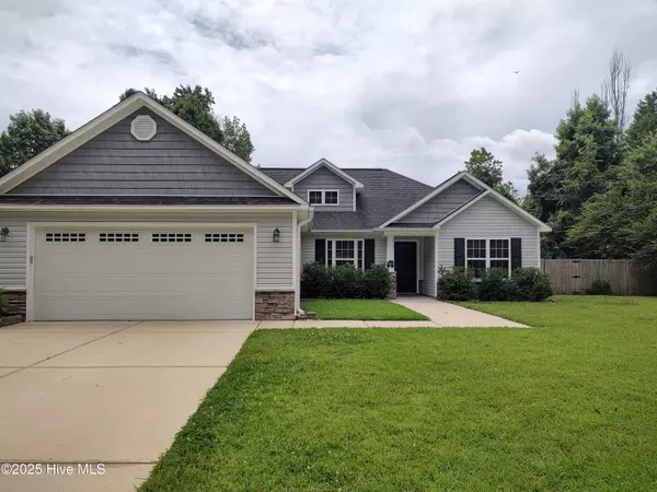110 Hidden Pond DR, New Bern, NC 28562