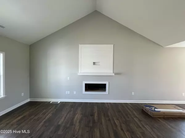 Pikeville, NC 27863,101 Baileys PL