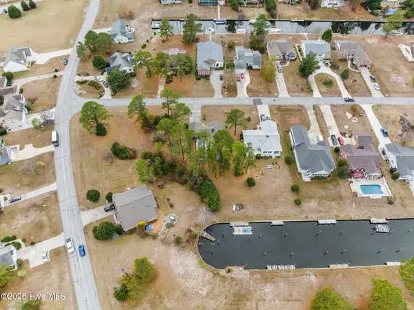 New Bern, NC 28562,6125 Castleton CT