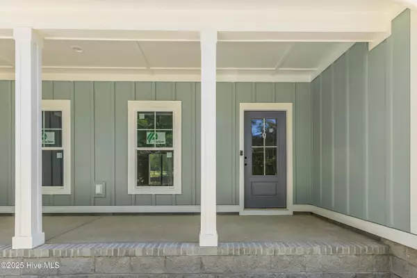 Bolivia, NC 28422,805 Folly DR