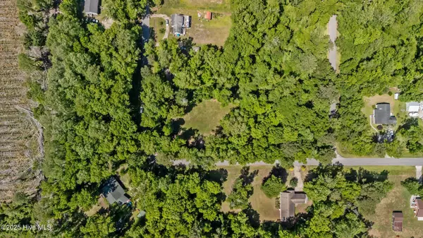 Newport, NC 28570,140 Country Club LN