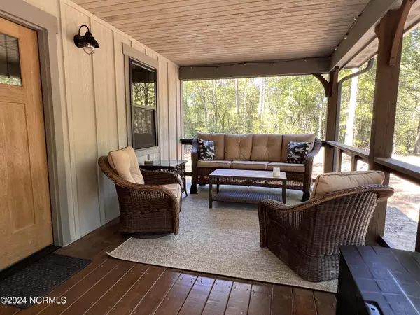 Robbins, NC 27325,322 Hall RD